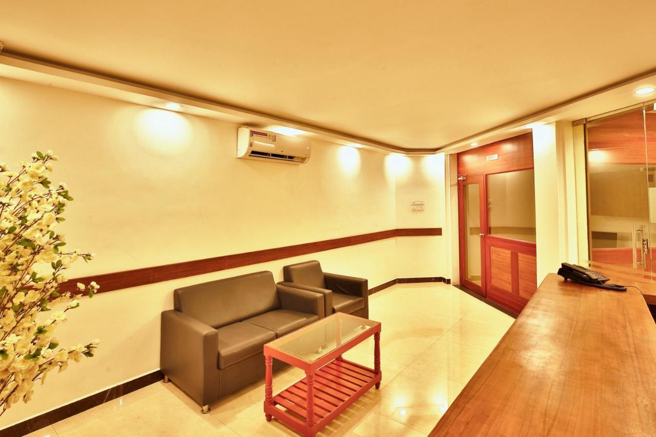 מדוראי Hotel Ramtel Inn מראה חיצוני תמונה