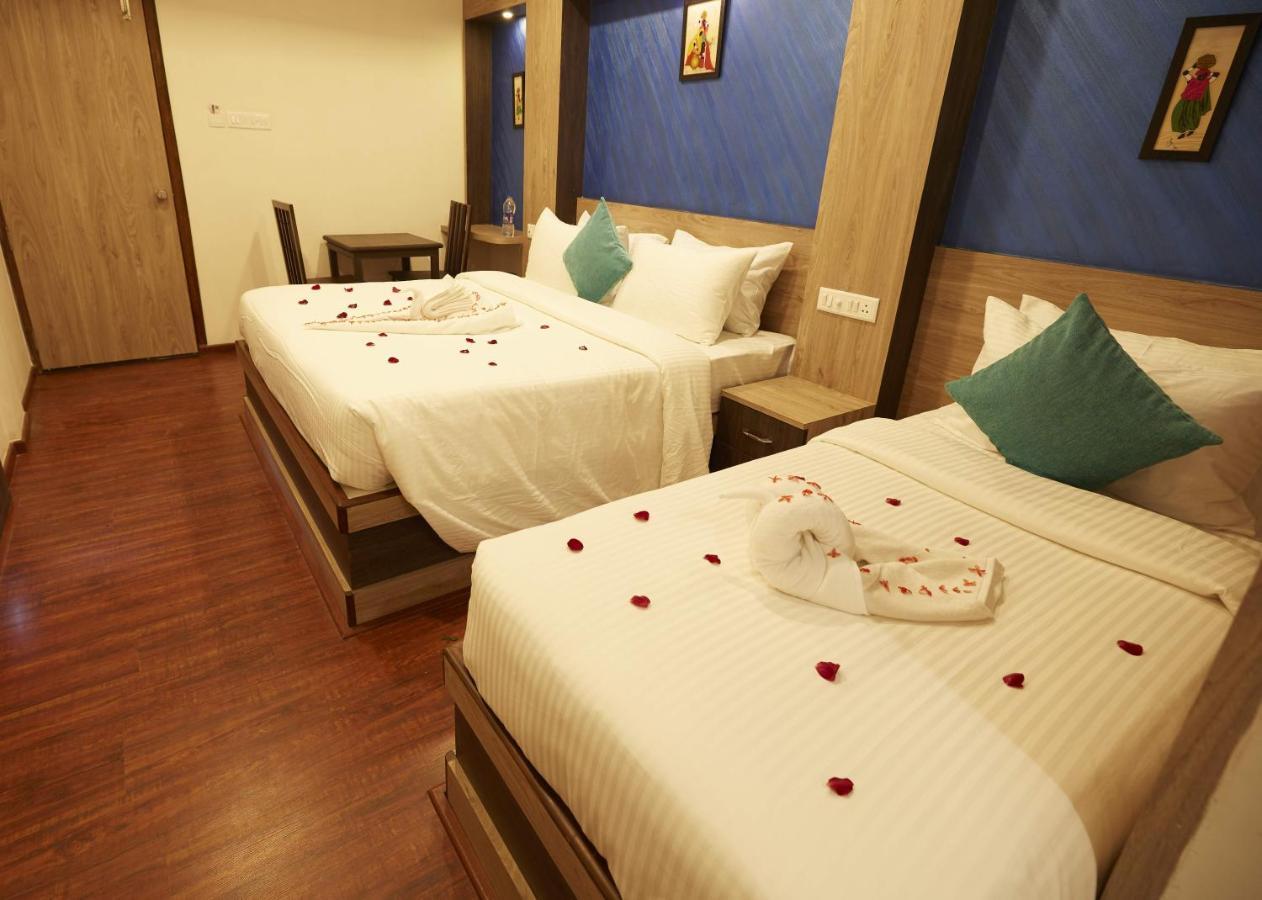 מדוראי Hotel Ramtel Inn מראה חיצוני תמונה